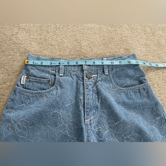 Vintage Arizona Blue Jean Shorts - Size: 5 - Picture 6 of 8